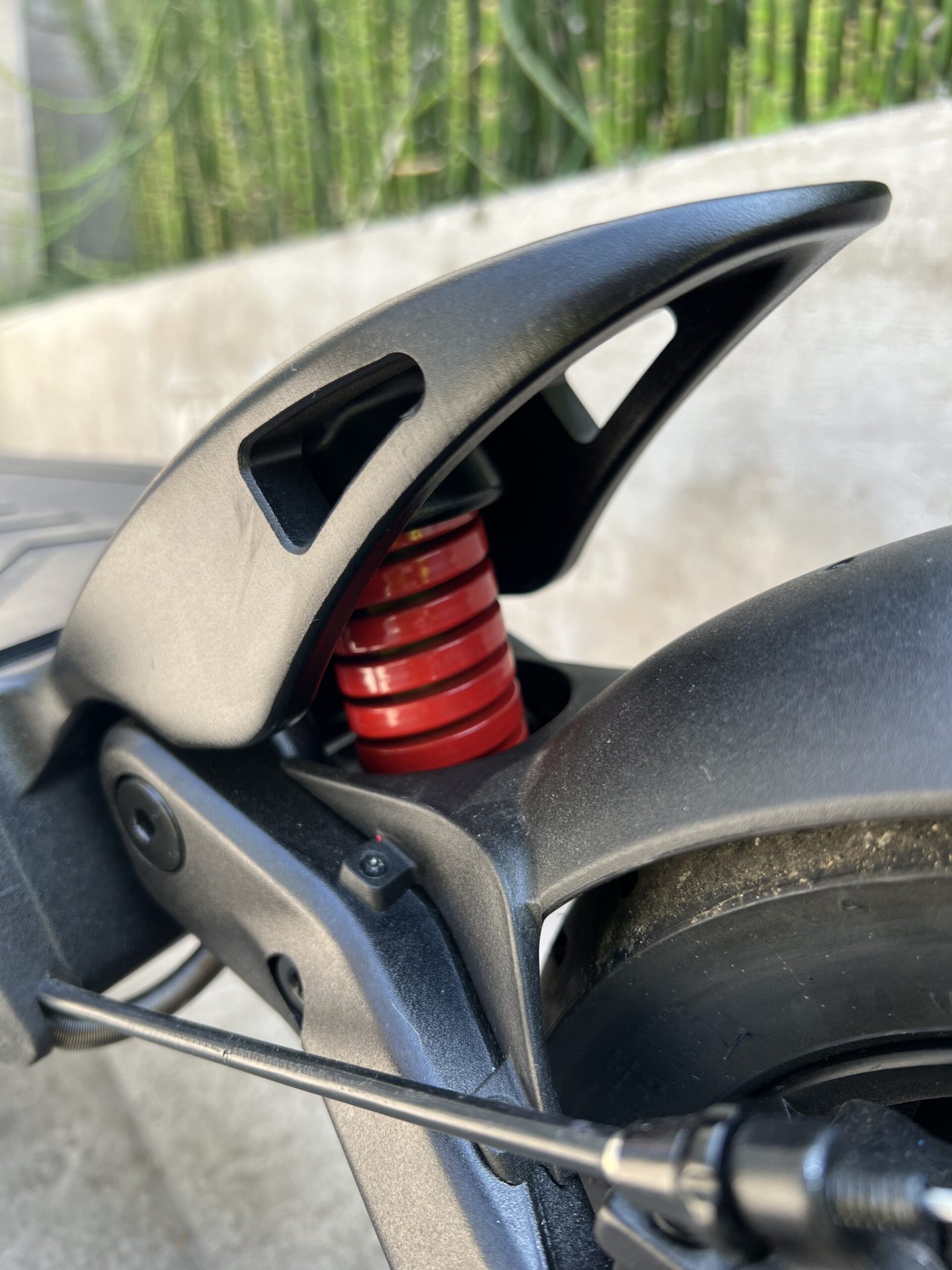 Kaabo Mantis 10 Plus Scooter Eléctrico - Imagen 5