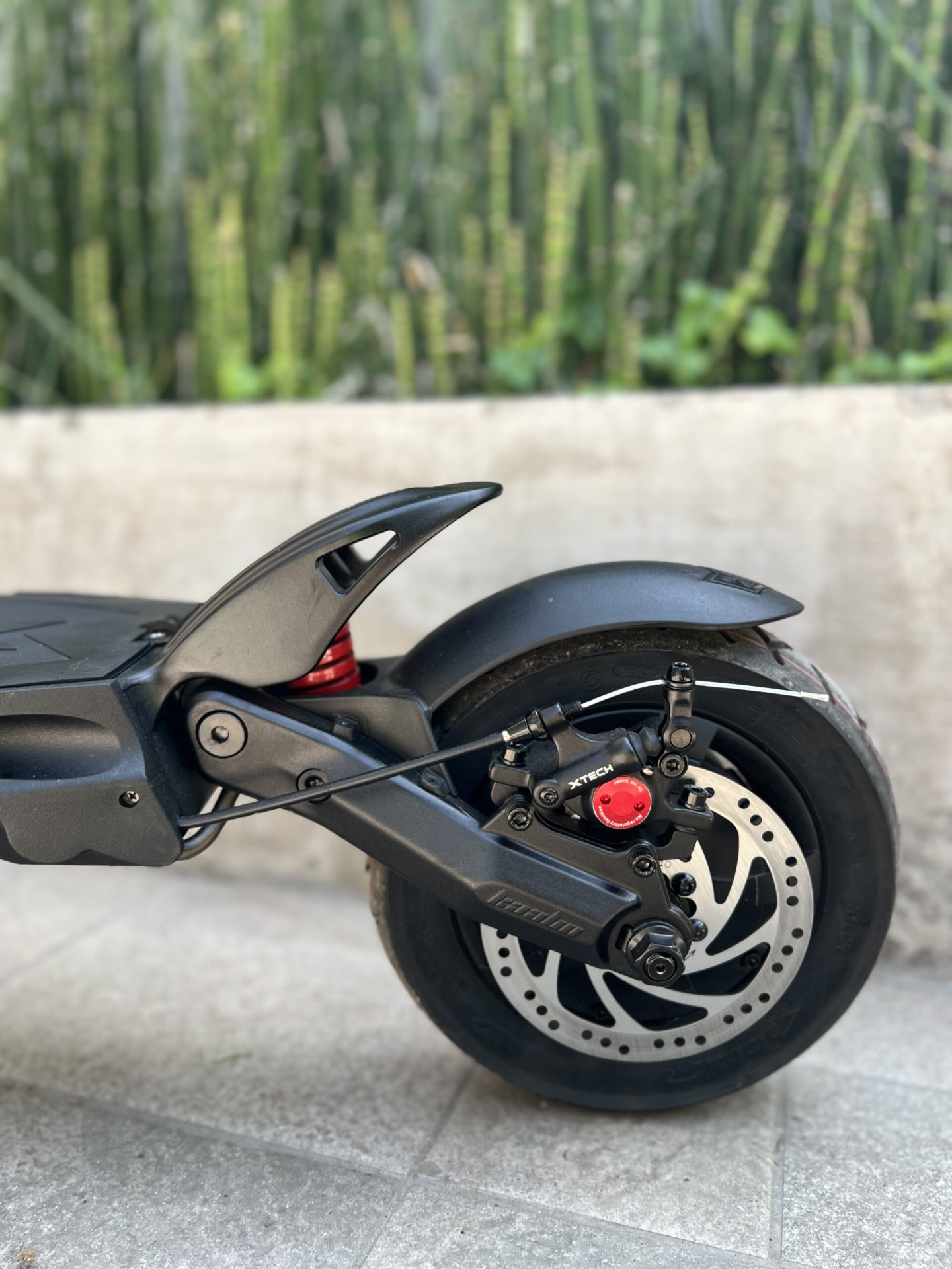 Kaabo Mantis 10 Plus Scooter Eléctrico - Imagen 7